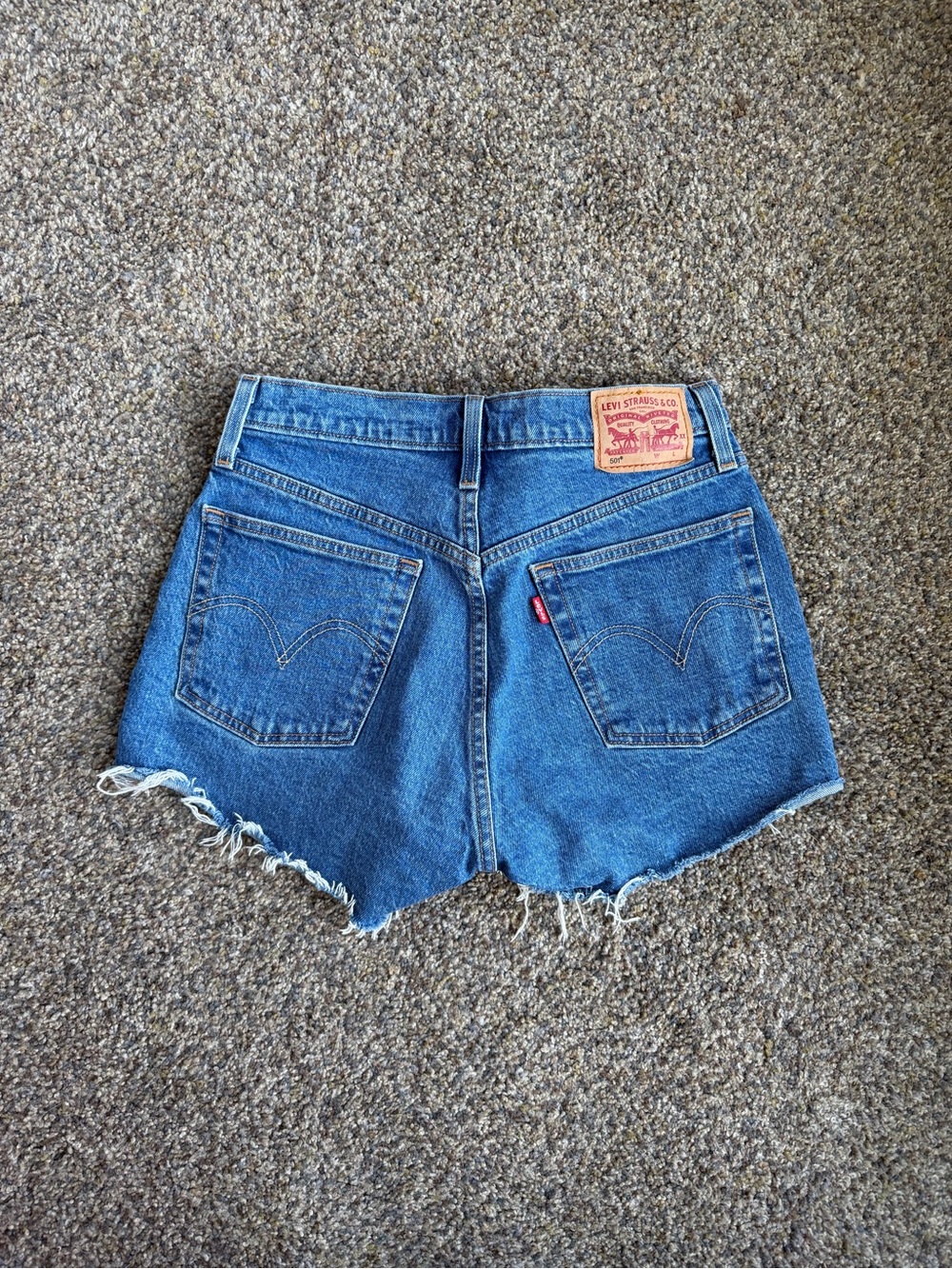 Levi’s 501 denim shorts - 26